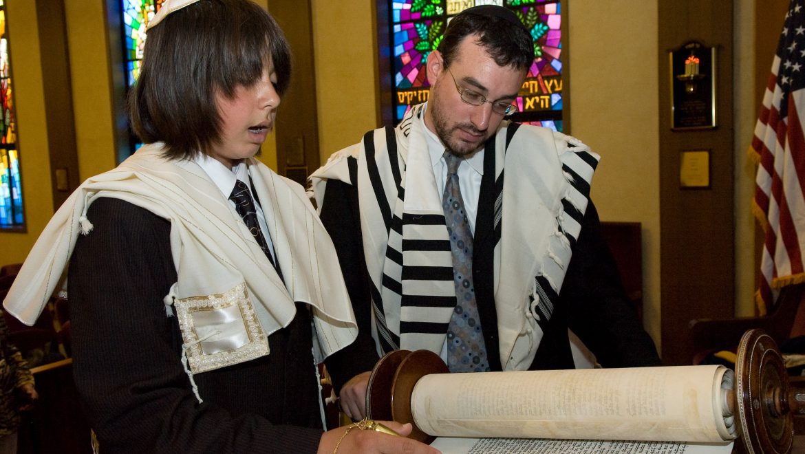 Mother’s Prayer for Bar/Bat Mitzvah Upon Lighting Shabbat Candles